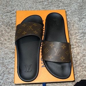 Louis Vuitton WATERFRONT MULE